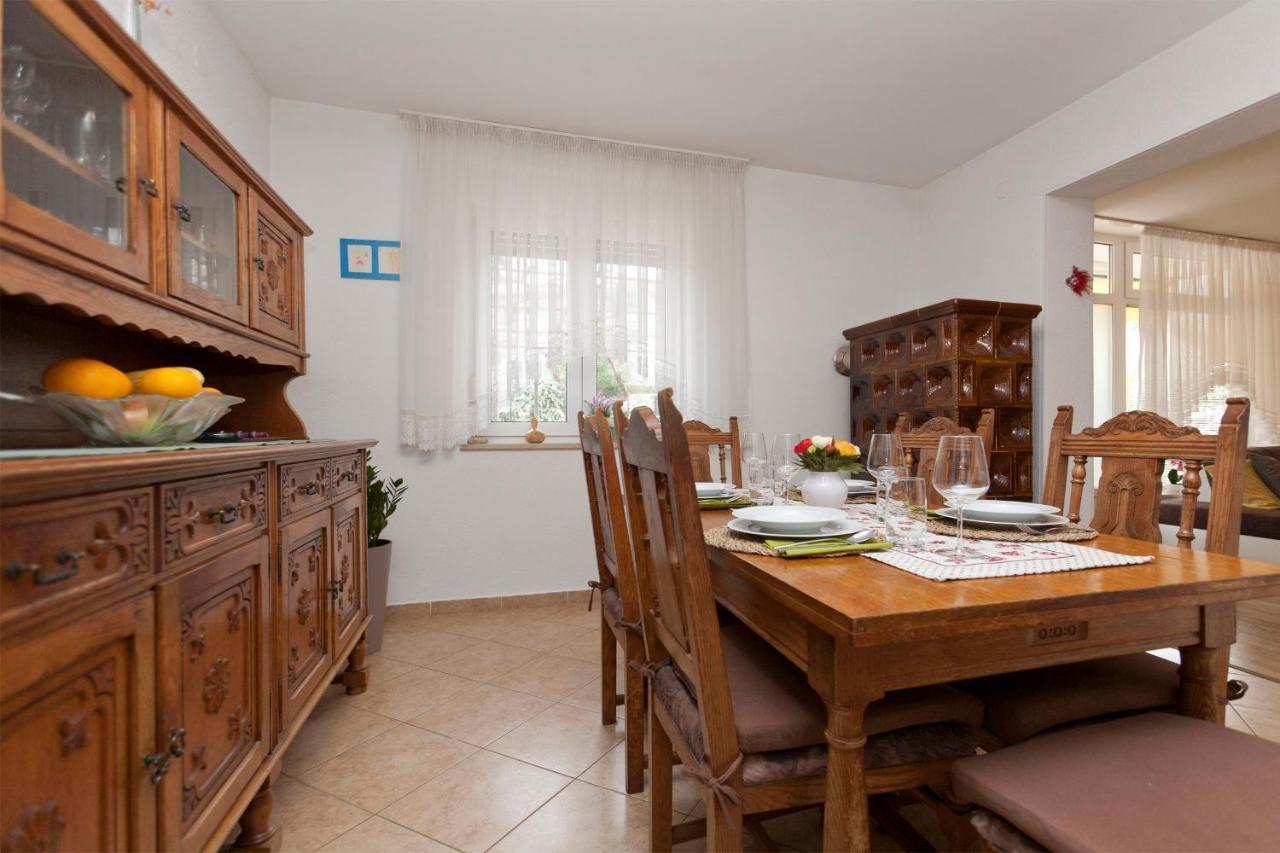 Apartman Nade Pula Eksteriør billede