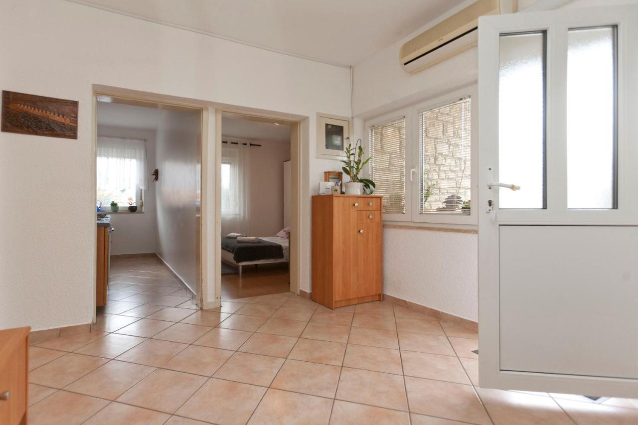 Apartman Nade Pula Eksteriør billede